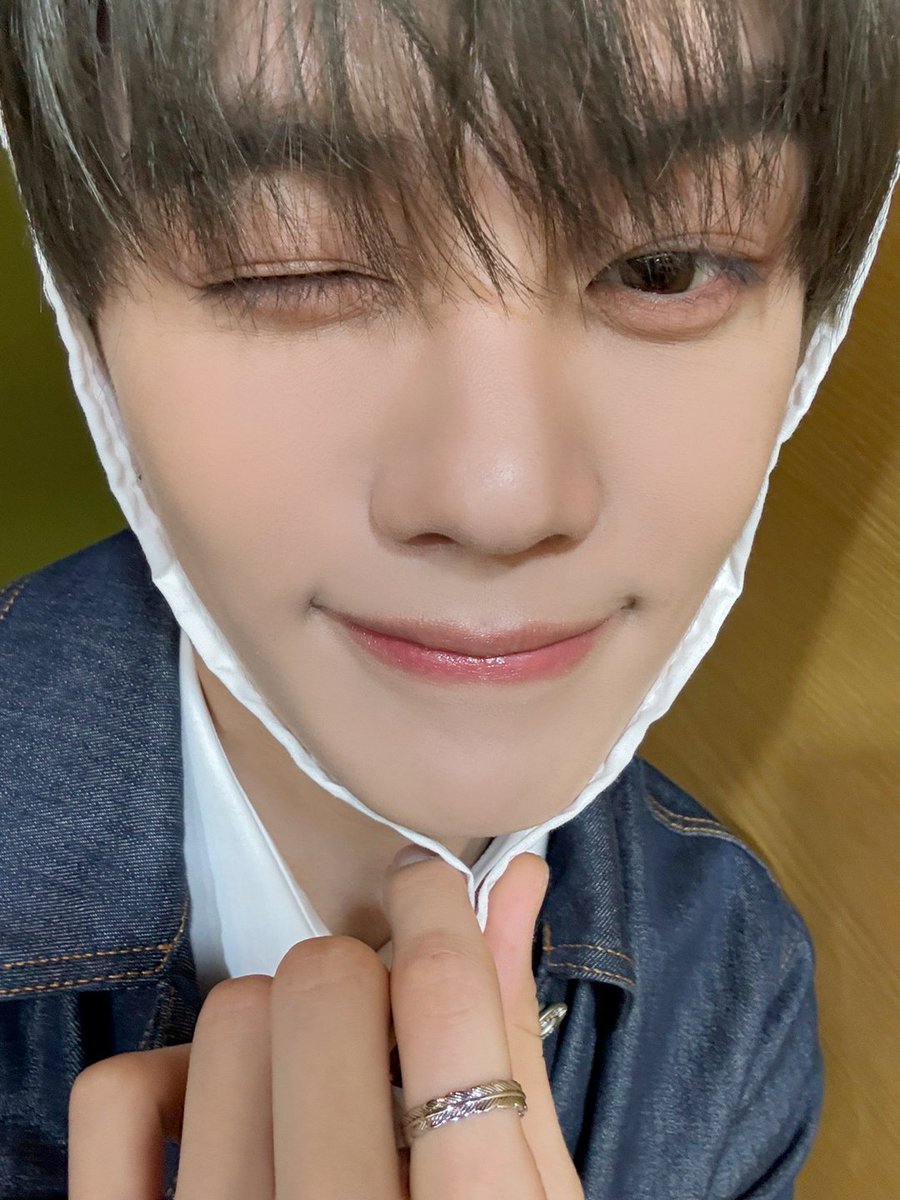 deyybubble's tweet image. :¨·.·¨: 
 `·.. you
        :¨·.·¨: 
         `·.. are
                 :¨·.·¨: 
                  `·.. my
                          :¨·.·¨: 
                           `·.. favorite
                                   :¨·.·¨: 
                                    `·.. person