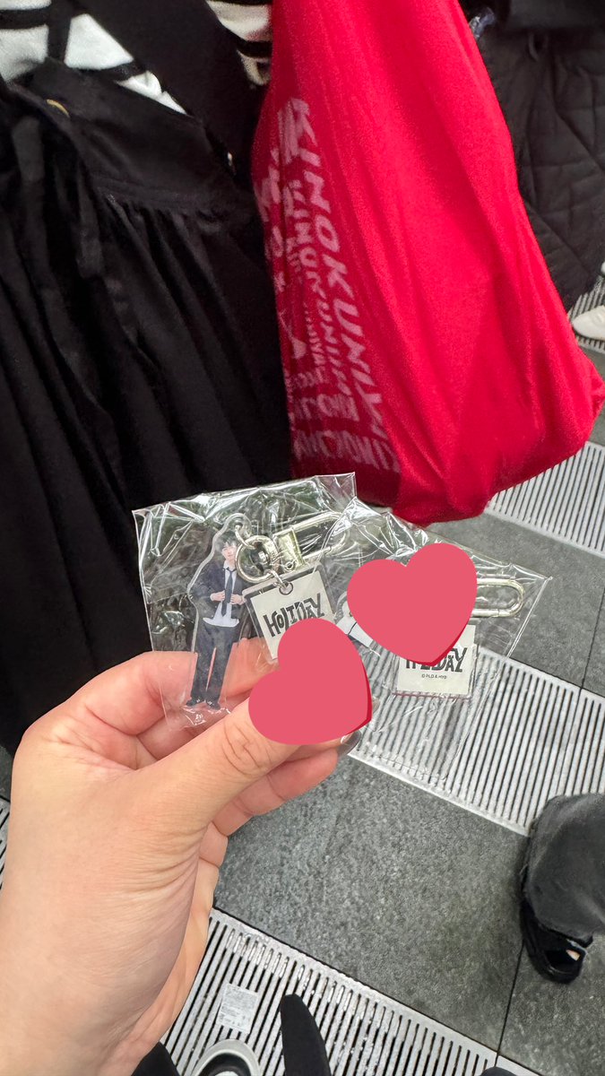 SEVENTEEN セブチ HOLIDAY カプセルトイ ガチャ

【譲】 ウォヌ

【求】スングァン

条件いい方優先させて頂きます💦

本日または明日たまアリ周辺での手渡し

#SEVENTEEN交換