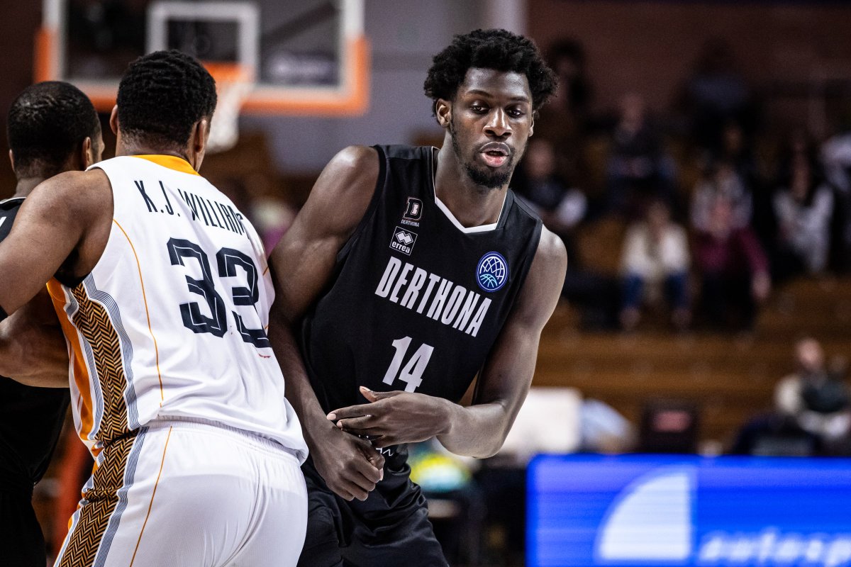 Be_BasketFr's tweet photo. ✨ Nolan Traoré désigné meilleur jeune de #BCL 

🔝 Le Franco-Ivoirien Ismael Kamagaté a lui été élu dans le meilleur cinq de la compétition

📲 L'ensemble des récompenses en #BasketballCL : https://t.co/s0RzxRbN8X https://t.co/59HaIlNhYv