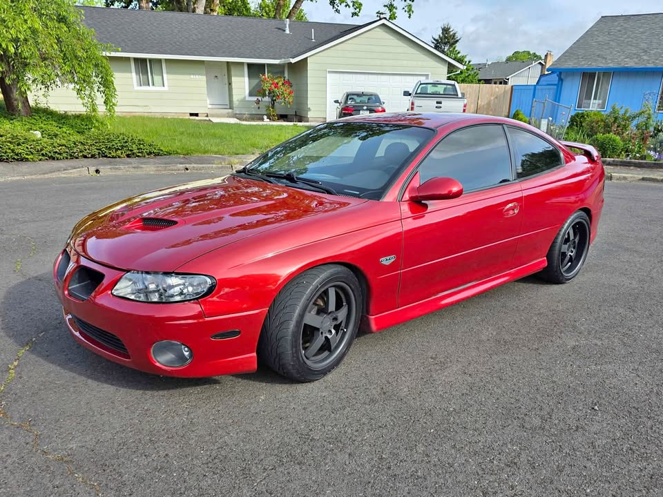drivertodriver's tweet photo. 2006 Pontiac GTO: Moderately Modified, 450hp 6.0L Naturally Aspirated V8, RWD, Manual. https://t.co/LFBzvSsNiG https://t.co/ubIoHfGE4c