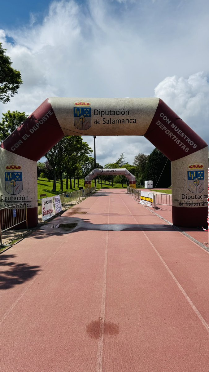 🏃‍♀️🏃🏽‍♂️🏃🏻‍♀️🏃🏾‍♂️Todo preparado para la IX CARRERA MISIONERAS DE LA PROVIDENCIA📍Pistas de atletismo del Puente Romano 🕰️ Desde las 17,00h <a href="/MisionerasSa/">Colegio Misioneras de la Providencia, Salamanca</a>  #Salamanca #Carrera #Deporte #Atletismo 🏃🏾‍♀️🏃🏻🏃🏼‍♂️ <a href="/deportesdipusal/">DeporteDipuSalamanca</a> <a href="/D_S_Atletismo/">Atletismosalmantino</a>