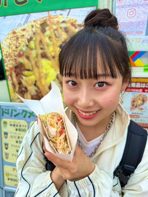 NananeのTwitter画像5