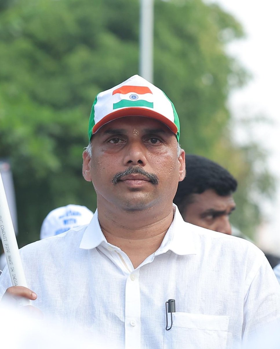 babu2577's tweet photo. தமிழன் என்று சொல்வோம் தலை நிமிர்ந்து நிற்போம் இந்தியாவை காப்போம் இந்தியர்களை காப்போம் தமிழன் என்று சொல்வோம் தலை நிமிர்ந்து நிற்போம்.
@adgpi @Udhaystalin
@Anbil_Mahesh @SalemRRajendran @TRBRajaa @Dayanidhi_Maran https://t.co/pU0jFrtSe1
