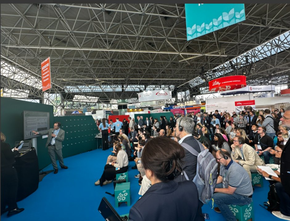 #EASL25 is well under way! We’re glad to be in attendance presenting new analyses from our Phase 2b HARMONY study. Don’t miss our oral presentation today at 10:30 CET and stop by our poster anytime between 8:30-16:00 CET to learn more.

Read more: ir.akerotx.com/news-releases/…