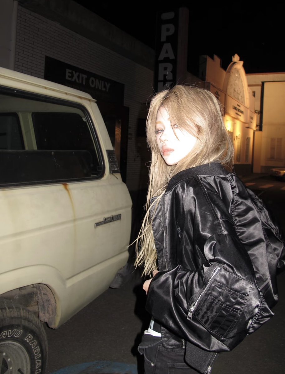 Felt like a bad bitch sitting on some strangers car . . . 

Whoops