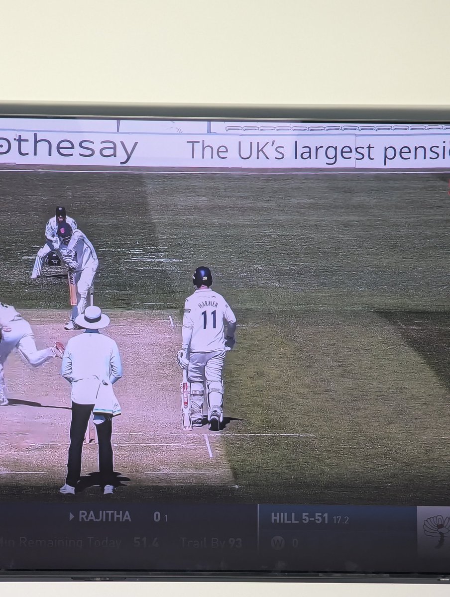#Essex v #Yorkshire

If I was brave enough to advertise it, I'd make sure I spelt Penis right

<a href="/YorkshireCCC/">Yorkshire CCC</a>