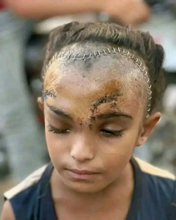 PLEASE DON'T SKIP ME :((

My account has been restricted, 
So, my GFM doesn't appear to everyone! 
Please support my family gfm !!
by sharing and quoting and donating 💔🙏🏻🚨

Please, Leave a comment 🇵🇸 or 🍉gofund.me/dafc3083