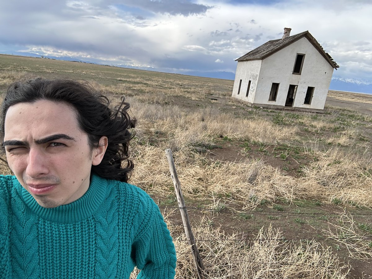 Trey_Explainer's tweet image. Guess who just became a homeowner?