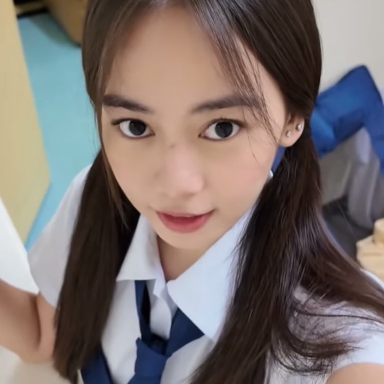 _suzelleeee's tweet photo. 🥺🥺🥺🥺🥺ASHDRES🥺🥺🥺🥺🥺 https://t.co/OGXOqtcR6D