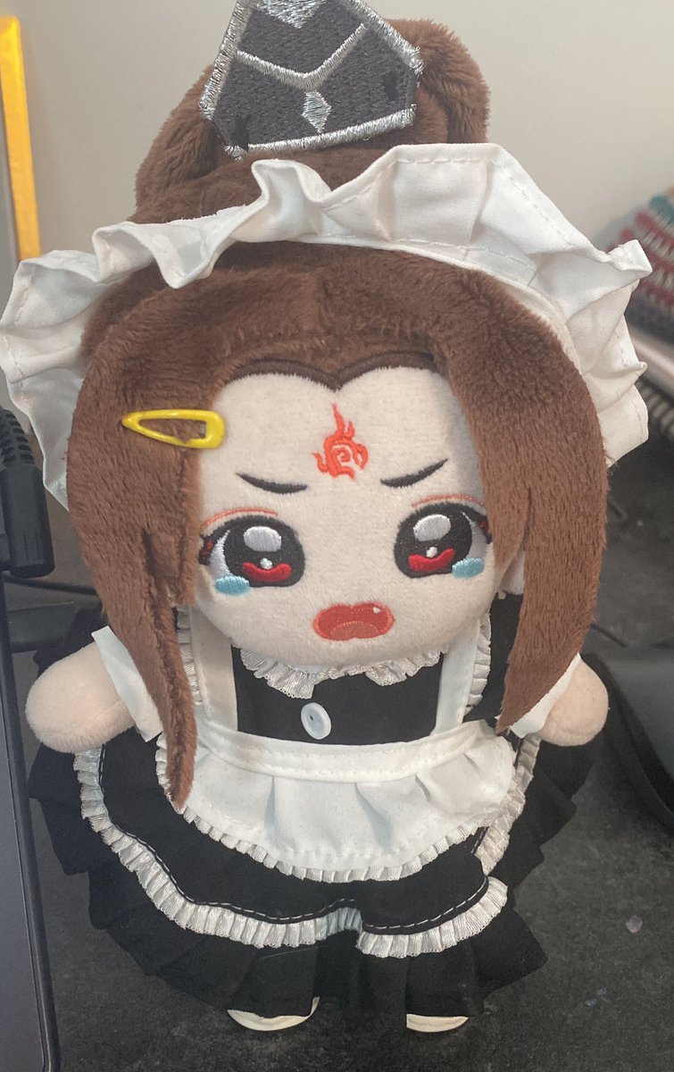 ill_00mie's tweet photo. maid day binghe yay!!!!!#svsss https://t.co/trKOjysO9F