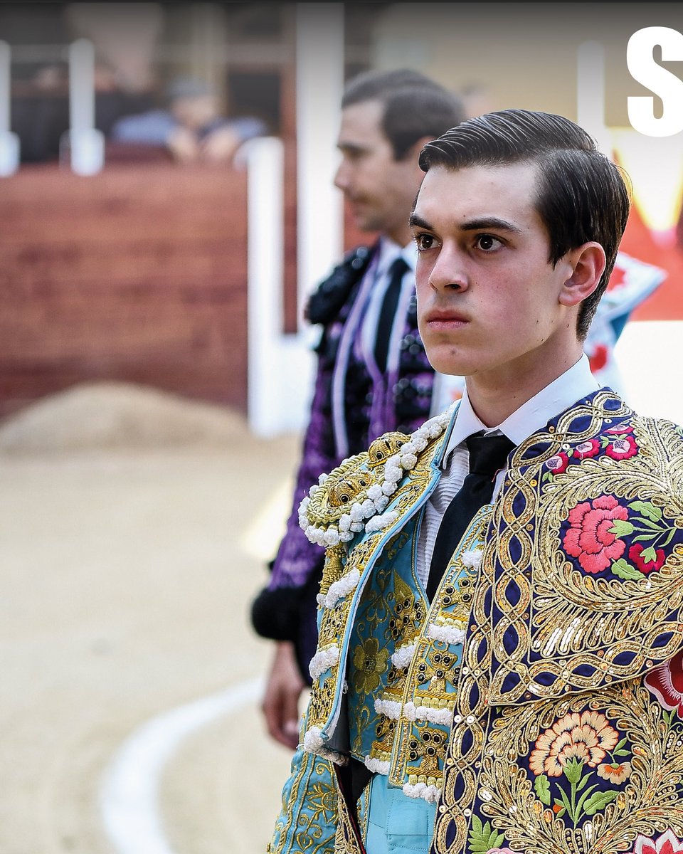 CircuitoCMadrid's tweet photo. 🌟 𝗦𝗘𝗥𝗚𝗜𝗢 𝗥𝗢𝗟𝗟𝗢́𝗡 🌟

➡️ Desliza y descubre detalles

Te espera el próximo 28 de junio en Alalpardo 📍

¿Te vienes? 🤩

#CircuitodeMadrid2025❤️ https://t.co/jCjsfGlOkR