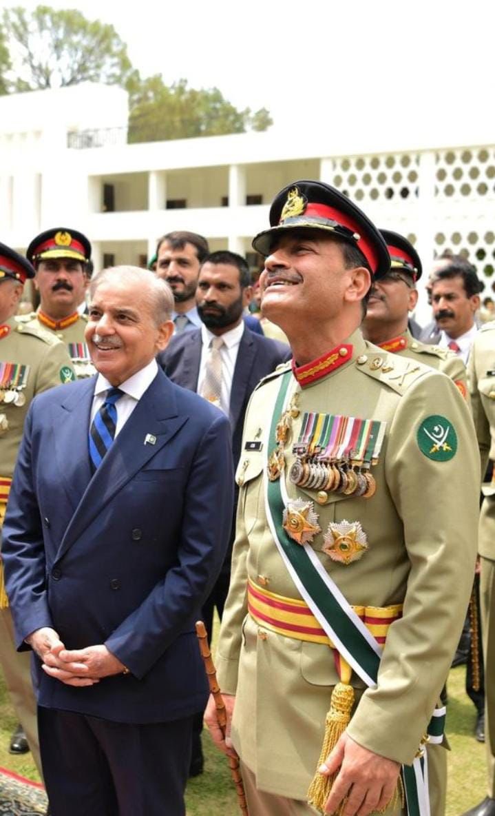 MahwishSC's tweet photo. Pakistan Jindabad 🇵🇰
#IndiaPakistanWar2025 https://t.co/aq8oGwl0Q0