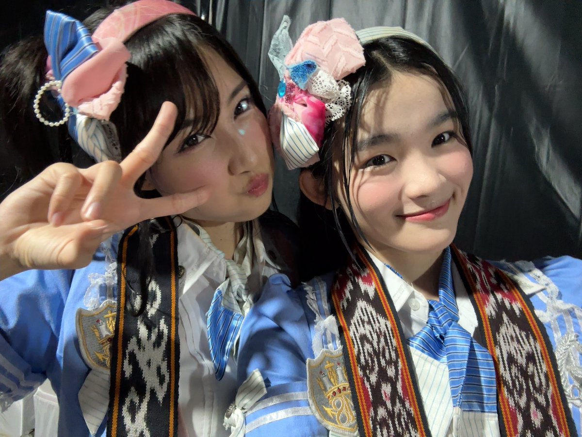 CErine_JKT48's tweet photo. terimakasih gema fest di samarinda hari iniii!! MEMBARA LUAR BIASAAA, SEMANGAT SEKALI KALIAAAN 💖 hati hati ya yang dijalan pulang! senang sekali bisa bertemu kalian hari ini 🫶🏻 https://t.co/oPogfoPZm6