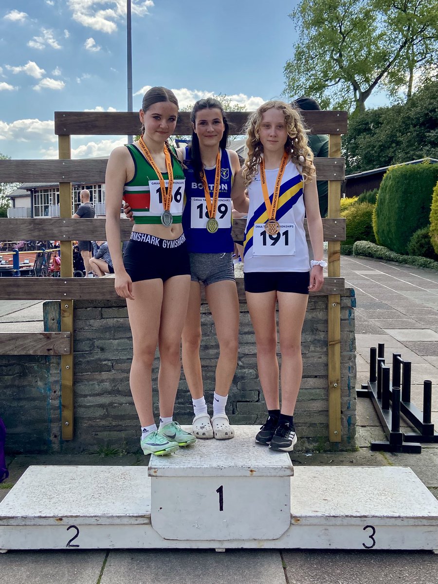 Clairewood03💫 tweet media