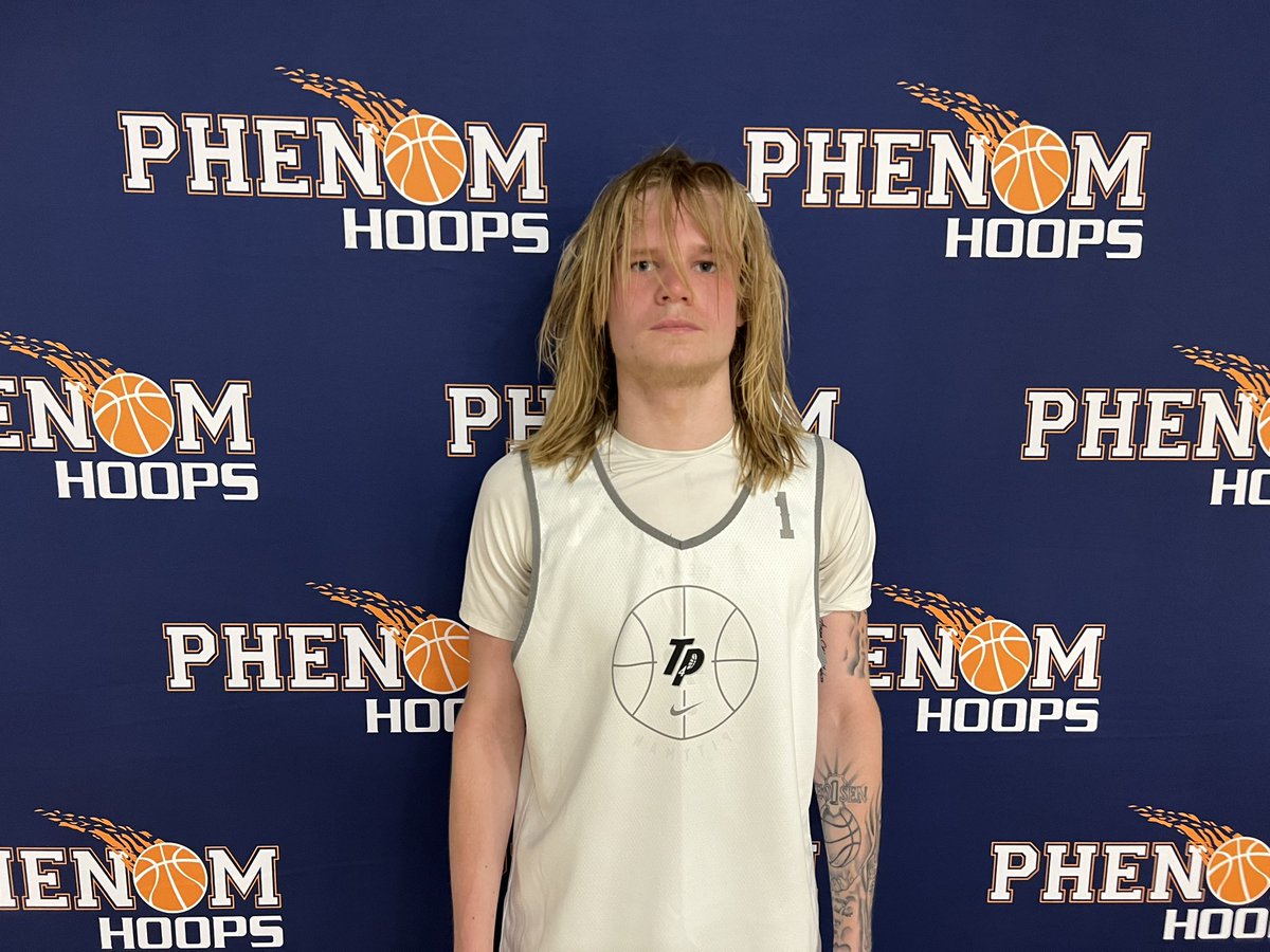 Mike Siedlecki controlled the pace this morning, helping team get this first win with poise, on-time passes, and energy on both sides of the floor.
#phenom336showcase