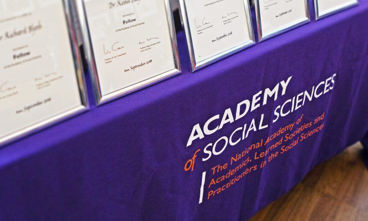 *Call for Nominations* for  the fellowship of the Academy of Social Sciences @acadsocsciences.bsky.social. Full details online. Application deadline 15 May. buff.ly/vWbvdtu