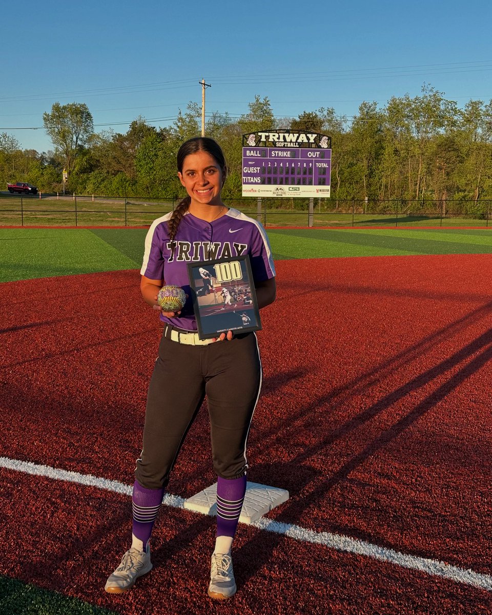 Congrats to our very own Myah Lester for getting her 100th career hit last night! We are so proud of you Myah!! 🥳🤍