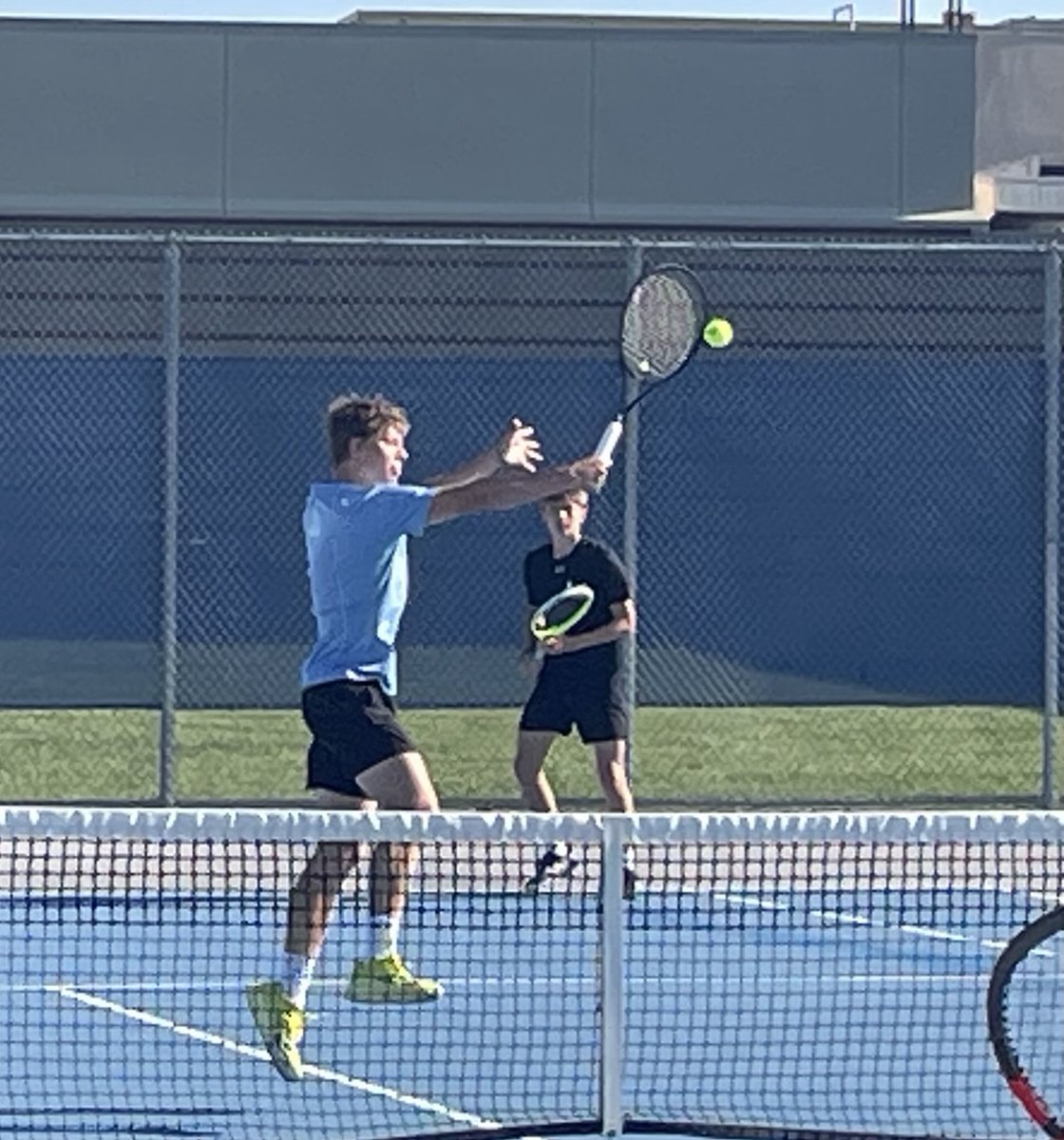 SMEastTennis's tweet photo. Aiden Bush and Christian Clough on against SM West in their opening regional match.

Lashley won first rd - 6-0, 6-0
Feldman won first rd - 6-1, 6-0 https://t.co/Hrdq87wJXz
