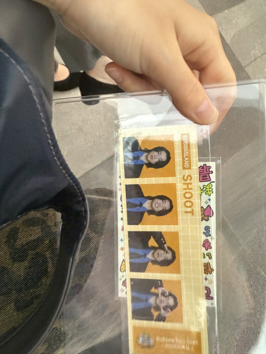 918s_mi's tweet photo. BUDDiiS 会場限定 抽選会 FC会員限定 B賞 証明写真風フォトカード 交換 

【求】KEVIN×2
【譲】SHOOT

本日会場付近手渡し交換or 仙台5/17手渡し交換。
2:1での交換優先。
#BUDDiiS交換  #BUDDiiS求 
#BUDDiiS譲 https://t.co/NTyBMe1F8Z