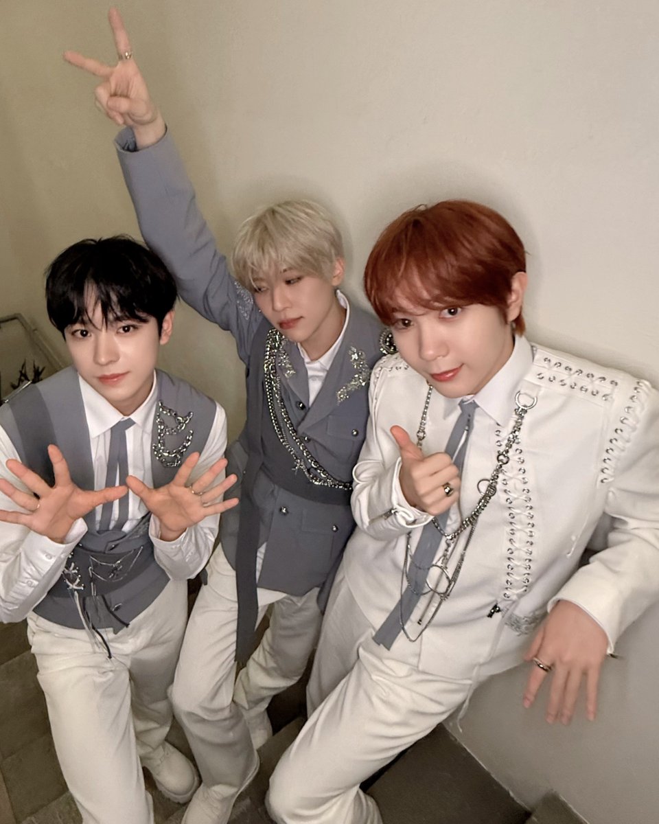 #SION #YUSHI #RYO
#시온 #유우시 #료 
#シオン #ユウシ #リョウ
#NCTWISH
#SMTOWN #SM_30thAnniversary
#SMTOWN2025 #SMTOWN2025_MEXICO_CITY
#SMTOWN_LIVE #SMCU