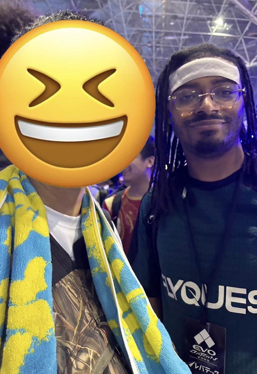 Ohagi_SS1's tweet photo. I was able to take lots of photos with legendary players.
Thank you.
It was my first time at EVO, but I was able to enjoy the free play as well.
#ProblemX
#EndingWalker
#Bonchan
#Punk
#RyanHart https://t.co/V48L7H3fRO