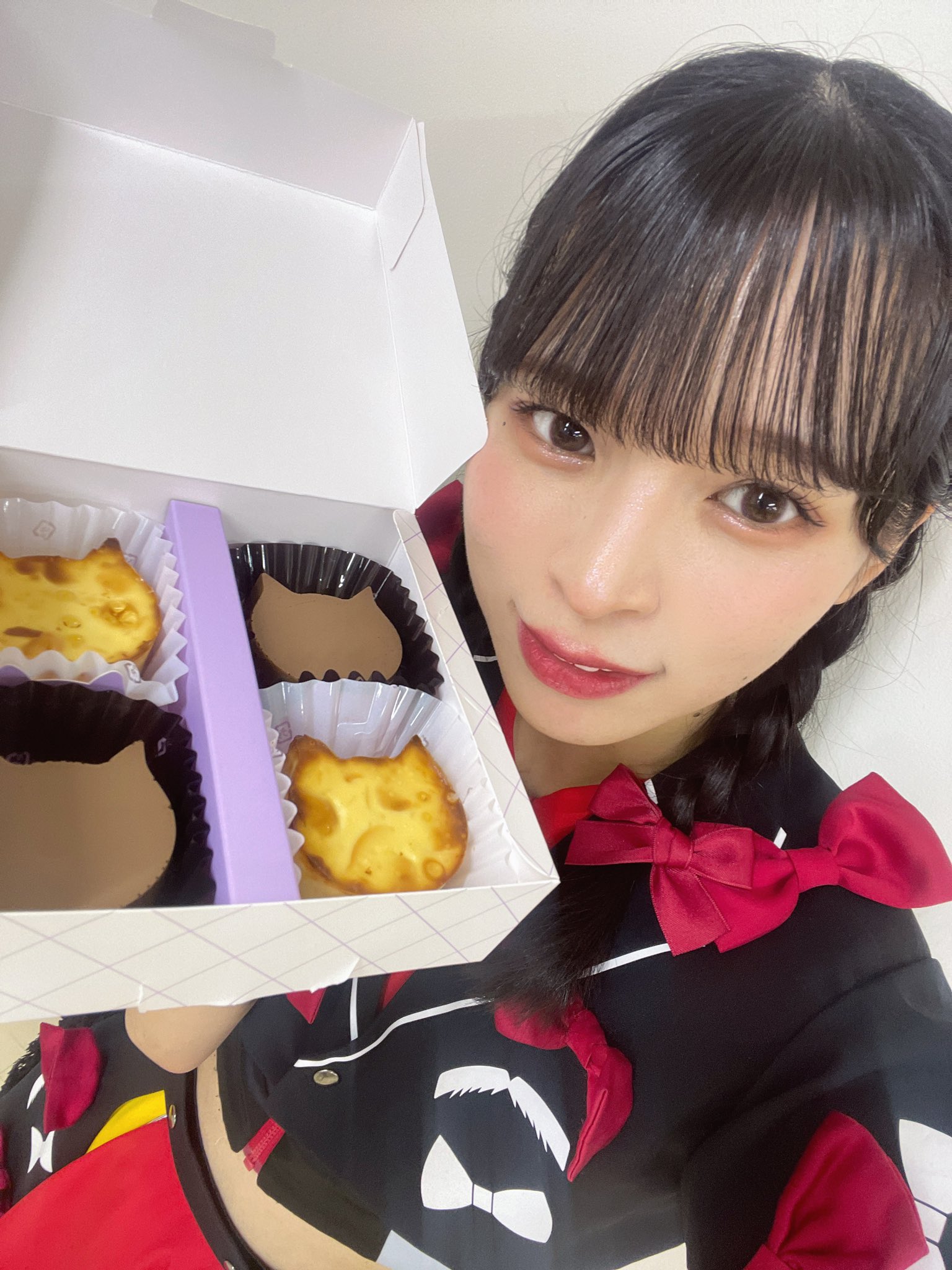 豆柴の大群 アイカ・ザ・スパイ サイン チェキ わんダーらんど
