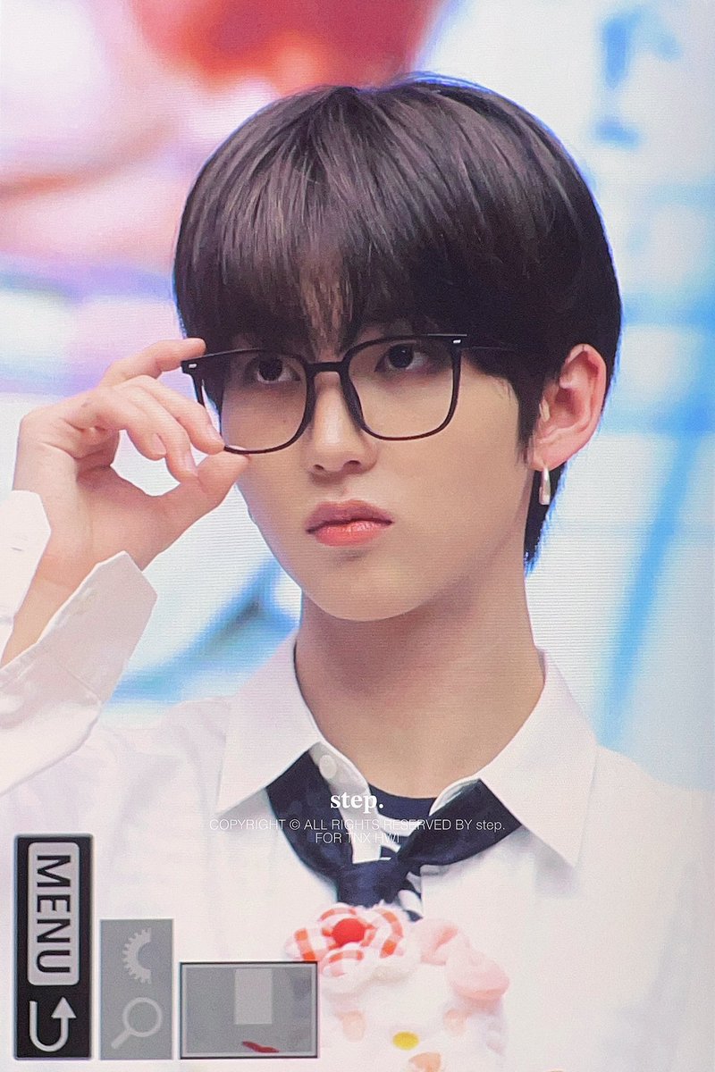 250510 밀리언뮤직   오랜만이당앙아앙ㅇ아앙잉😳😳😳🤓🤓🤓🤓🤓💕💕💕💕💕💕💕💕
#TNX #티엔엑스 #HWI #은휘
#이것도_하나의_스텝이야