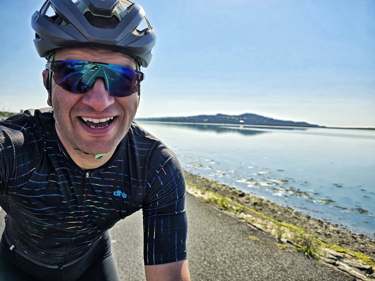 Mark_Hand tweet media