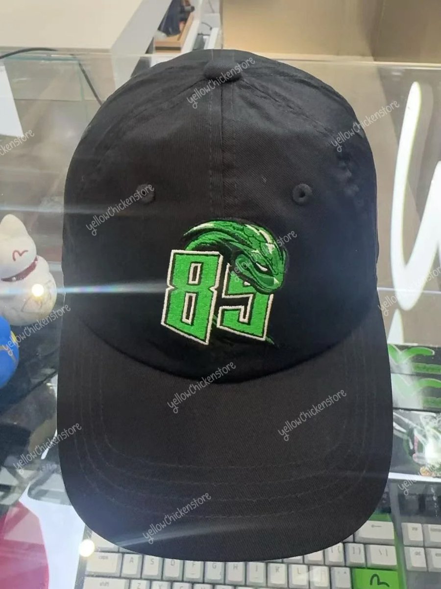 yellowchiken01's tweet image. SA แจ้ง มีหมวก ว่าง 1 ใบค่า
1650 บาทมัดจำได้ค่ะ 

🔻รอส่งจากจีนค่ะ

#ตลาดนัดหวังอี้ป๋อ #WangYibo王一博