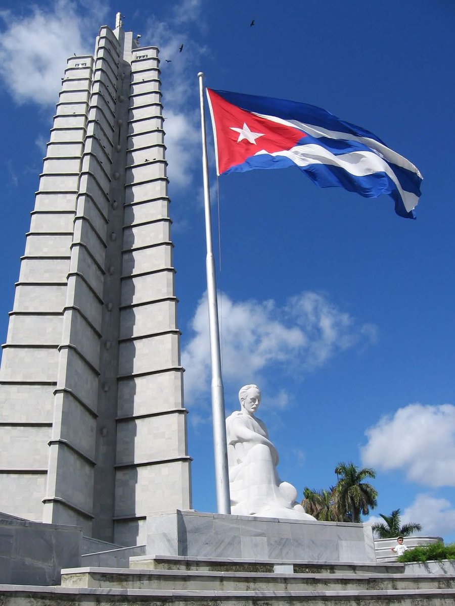♥️🇨🇺
A pesar del férreo bloqueo yanqui, CUBA se mantiene firme, libre y soberana.

🔵🔴⚪️