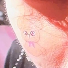 staysday6's tweet photo. I JUST NOTICED SEUNGMIN'S POUTY PUPPYM FAKE TATTOO 😭😭😭😭 HE WAS SHOWING IT OFF 😭😭😭😭 https://t.co/lqi7NjNFgO