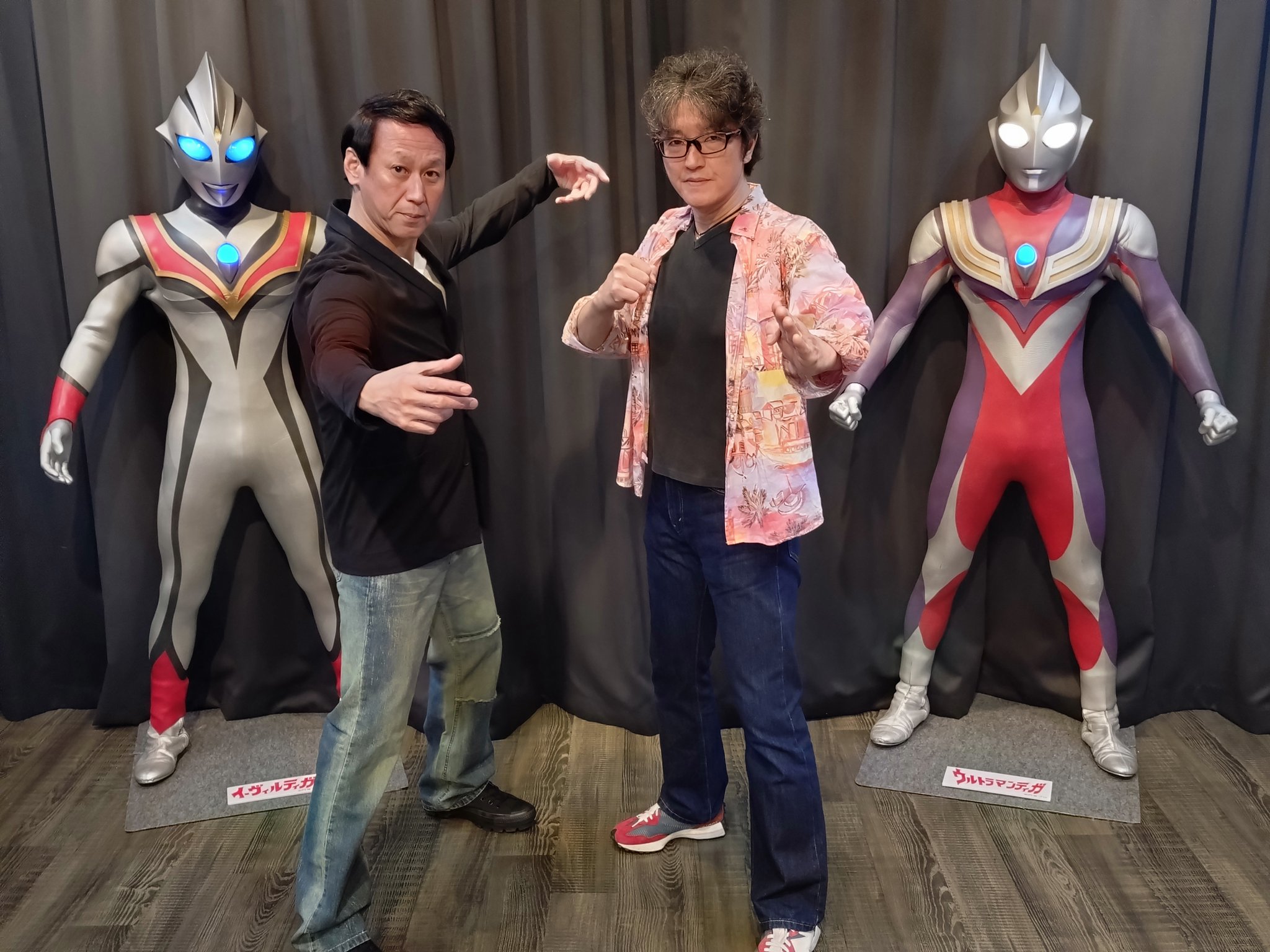 ウルトラマンティガ 権藤俊輔 中村浩二 サイン入り アクリルボード GqlFMF9bcAAdJUa.jpg:large