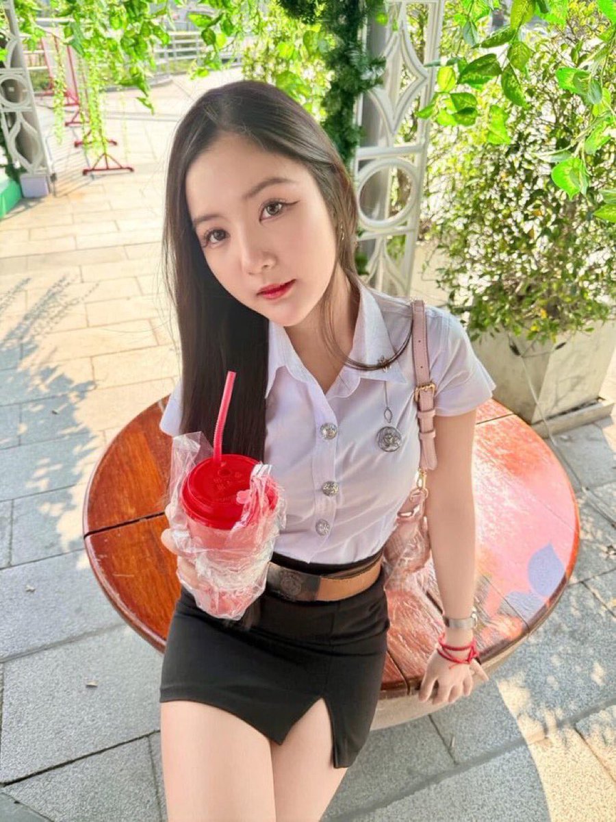 entertrain24's tweet photo. ฟิวแฟนตรงปก ดูแลดี 🌼🍀
นาบนวดได้หมด ไม่เร่งงาu🤏🏻
 📲  𝑰𝑫: @072pxmwt(มี@) 🌺💦

#รับงานปราจีน  #ปราจีนรับงาน  #นัดเจอปราจีน304  #รับงานปราจีน304 #นิคม304 #fwbปราจีน https://t.co/hpMG1KSs75