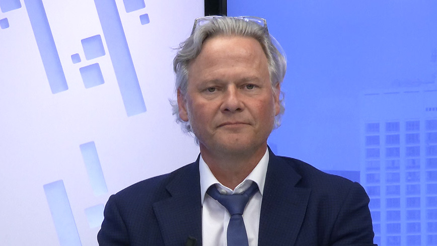 📜Les normes prolifèrent à un rythme alarmant, coûtant jusqu’à 120 milliards d’euros par an à la France ! Comment y faire face ? Le principe d'« équilibration » est la clé d'après Laurent Cappelletti <a href="/laurentcappelle/">laurent cappelletti</a> <a href="/LeCnam/">Le Cnam</a> &gt; xerficanal.com/strategie-mana…

#normes #réforme #économie