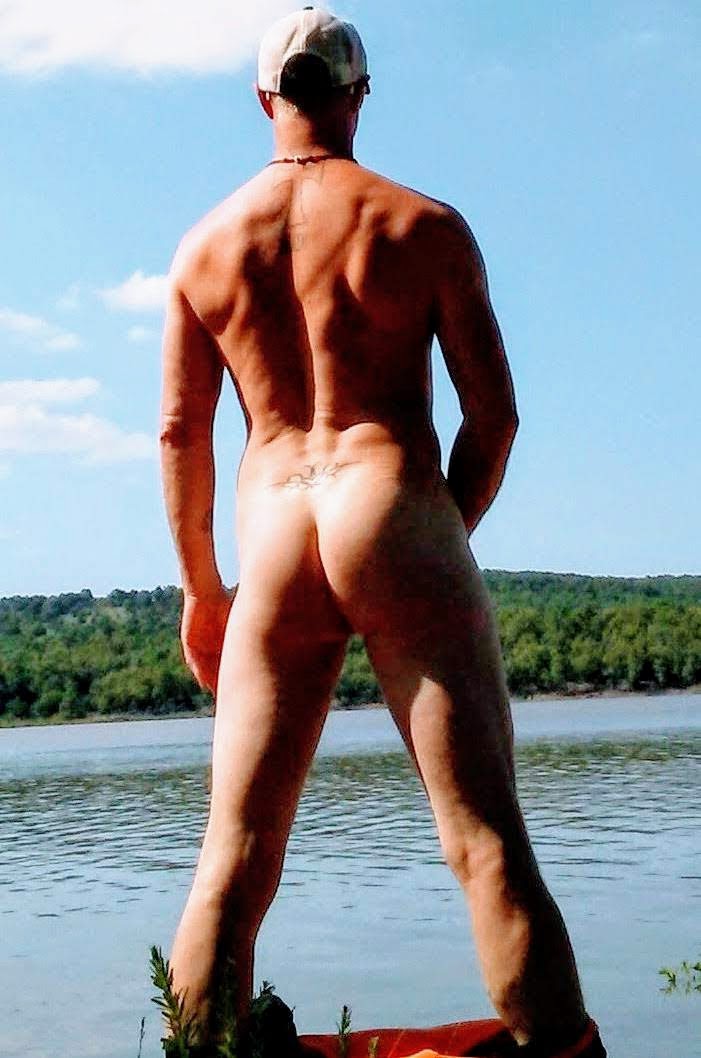 SMccolley's tweet photo. Summer time. https://t.co/bIoJHJDGmn