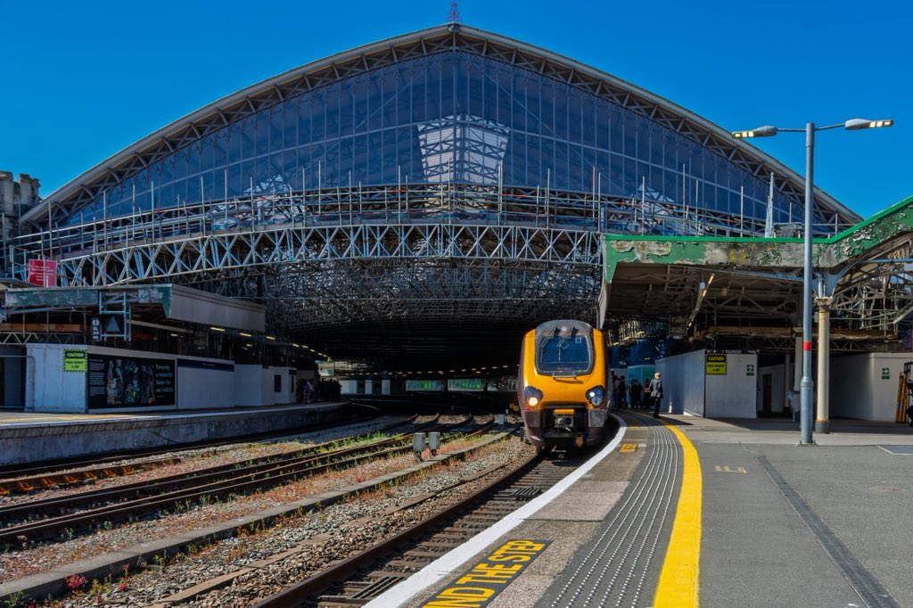 Byron Hale π (@byronhaletw) on Twitter photo πBristol Temple Meads
The train is now full and standing as a result of some earlier hiccups at Bath.
Running a few minutes behind but nothing major, now onto our detour Via Newport!
πΈ by me, edited by <a href="/MissCatTrap/">π MissCatTrap π³οΈββ§οΈ</a> πBristol Temple Meads
The train is now full and standing as a result of some earlier hiccups at Bath.
Running a few minutes behind but nothing major, now onto our detour Via Newport!
πΈ by me, edited by <a href="/MissCatTrap/">π MissCatTrap π³οΈββ§οΈ</a>