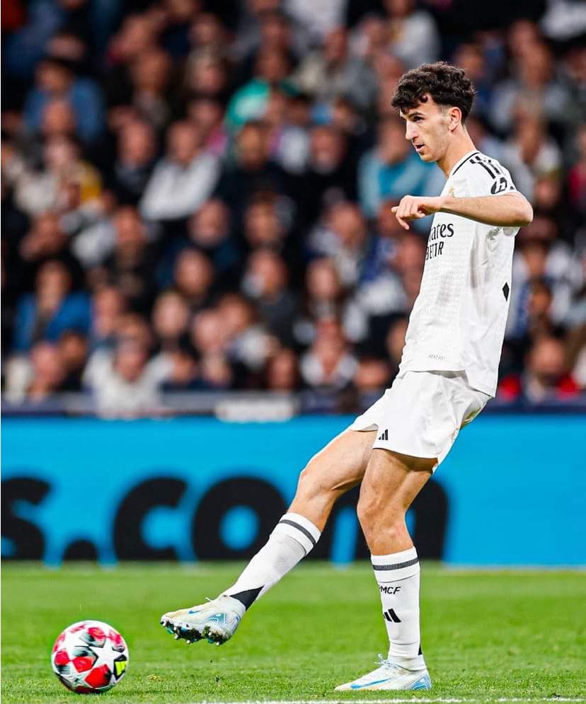 🤍 BIENVENUE SUR LE COMPTE « GIO JACOBO » ! 🪨🇪🇸

Ici, vous retrouverez toute l’actualité autour de Jacobo Ramon : performances, statistiques, photos et bien plus encore…

Abonnez-vous et partagez au max le tweet ! 🙌💫🇪🇸