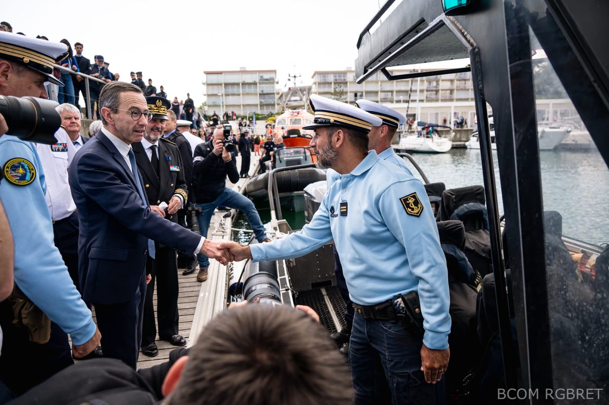Gendarmerie nationale tweet media