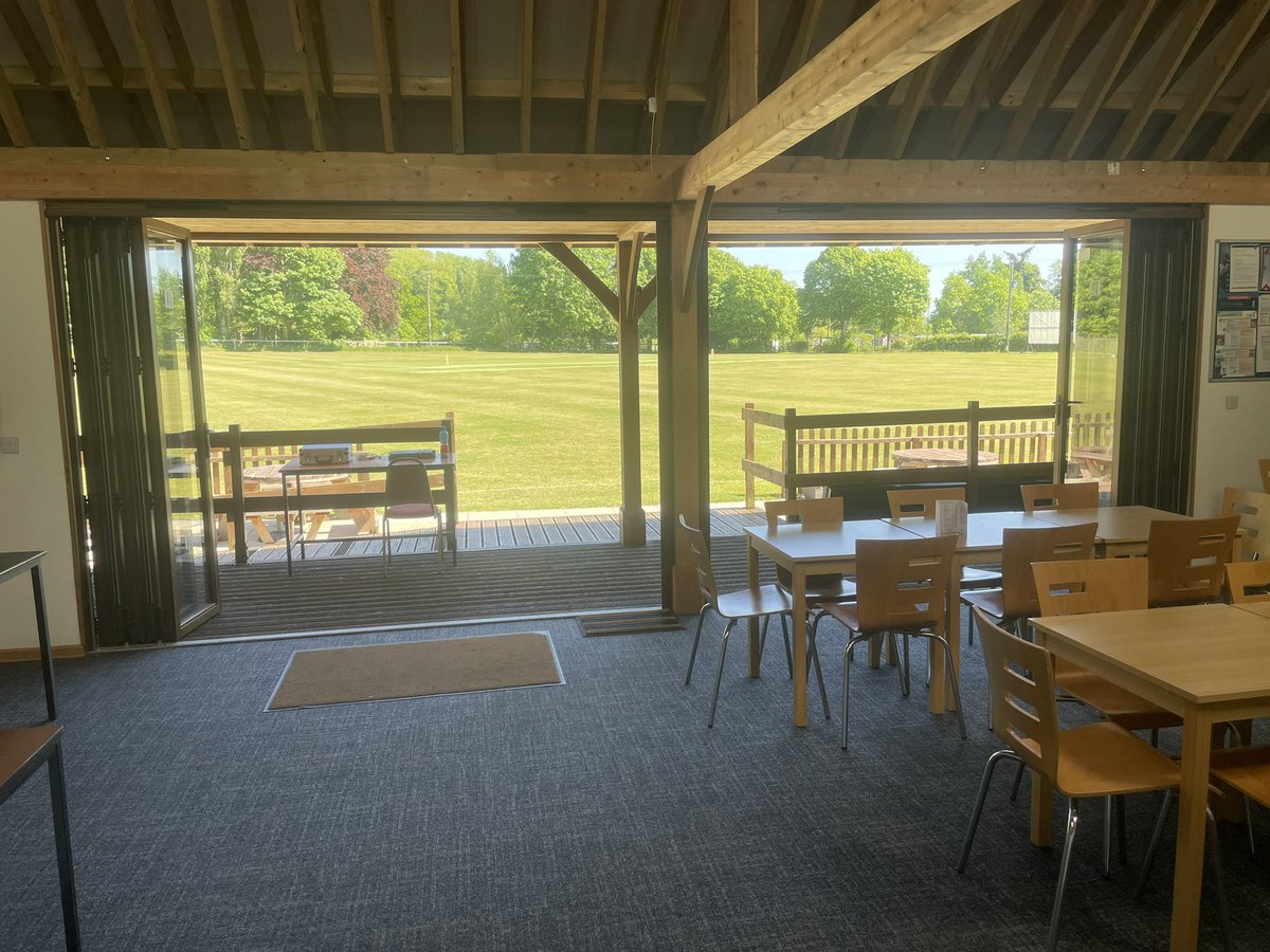 The Alne is looking magnificent today for the visit of Broadway in CHL Div. 3!