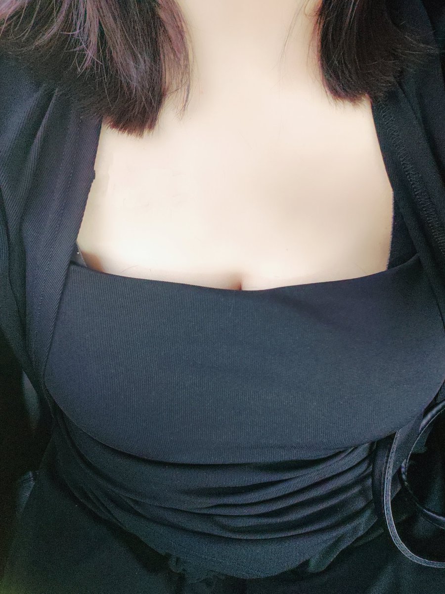 doud53309's tweet photo. 嗯～～少妇出街了 #濮阳夫妻 #BBW #少妇 #人妻 #美胸 https://t.co/upOIO7iWxE