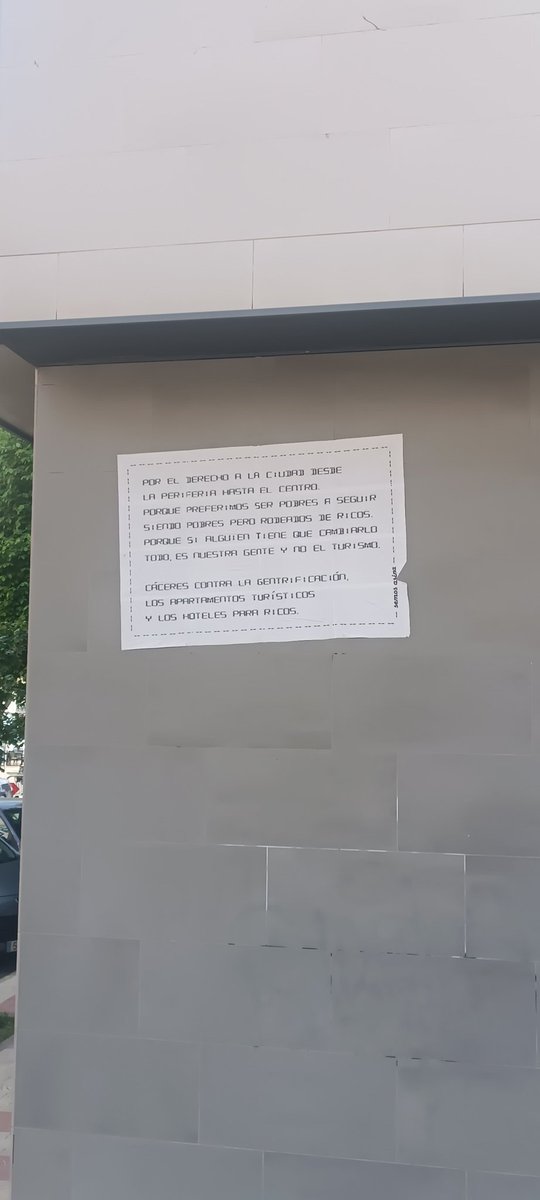 NavadelConcejo's tweet photo. Cáceres. C/ Reyes Huertas https://t.co/arelRSlgB2