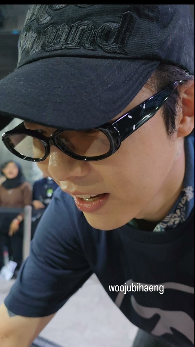 woojubihaeng's tweet image. GIRIBOY LOOKS SO FINEEEEEEE 😭😭😭😭😭