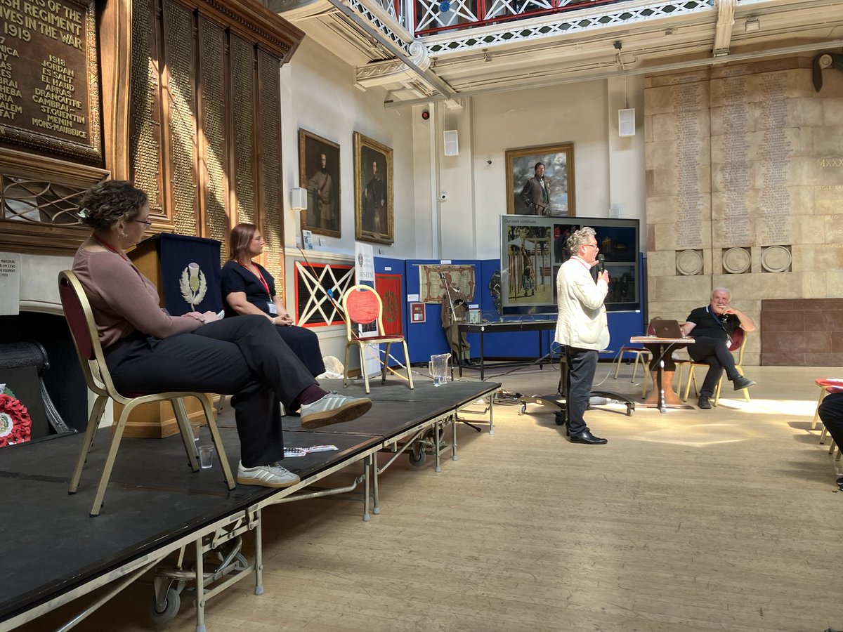 ww2research's tweet image. Dr Laura Patrick of @untoldthemuseum, Beth Wyrill of @FusiliersLondon and Gareth Crossman of @CWGC speaking about the role of heritage institutions in promoting commemoration and memory.
Happening now at the Peace in Europe Conference @EGPOSullivan