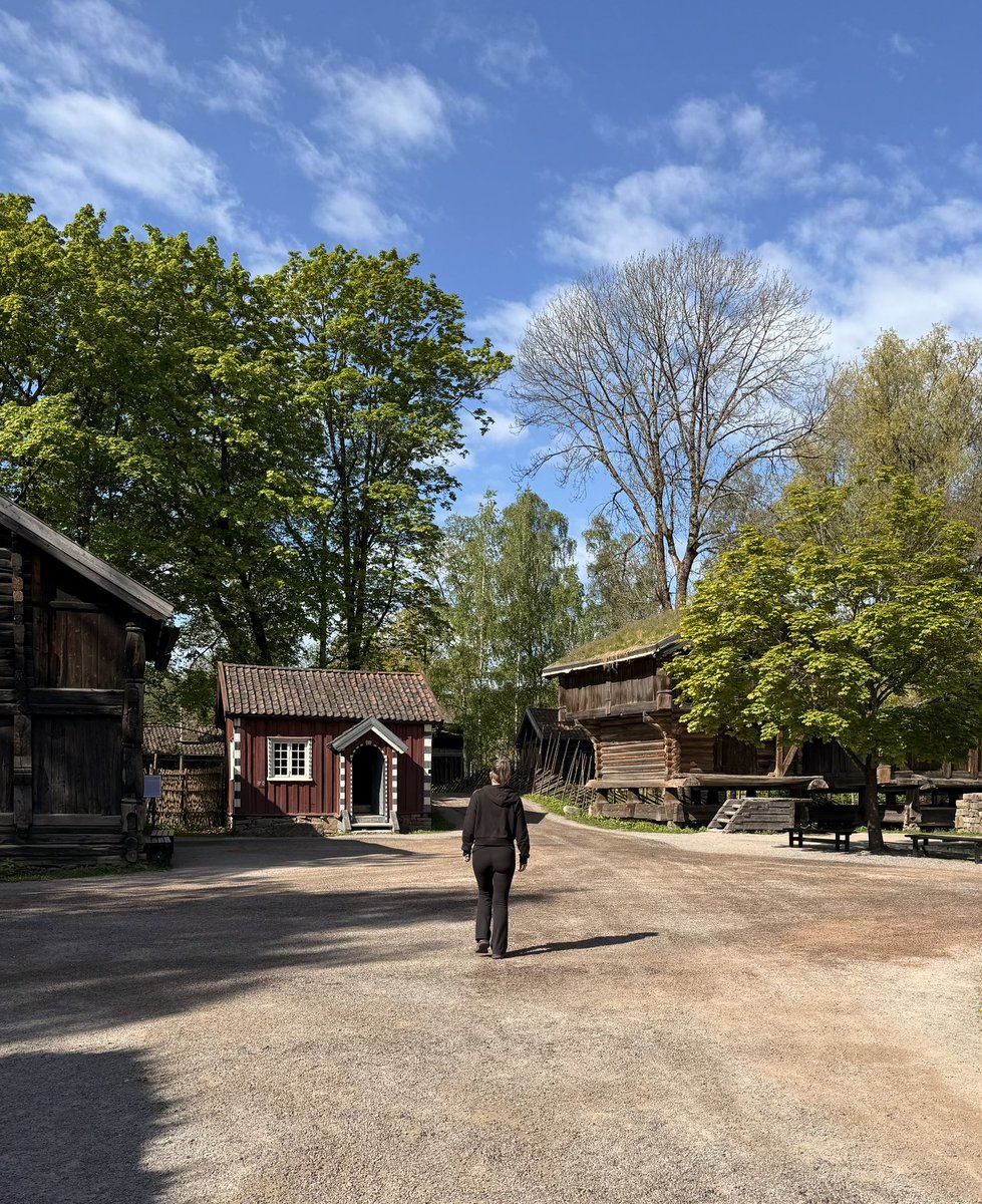 Ricky Gervais tweet media