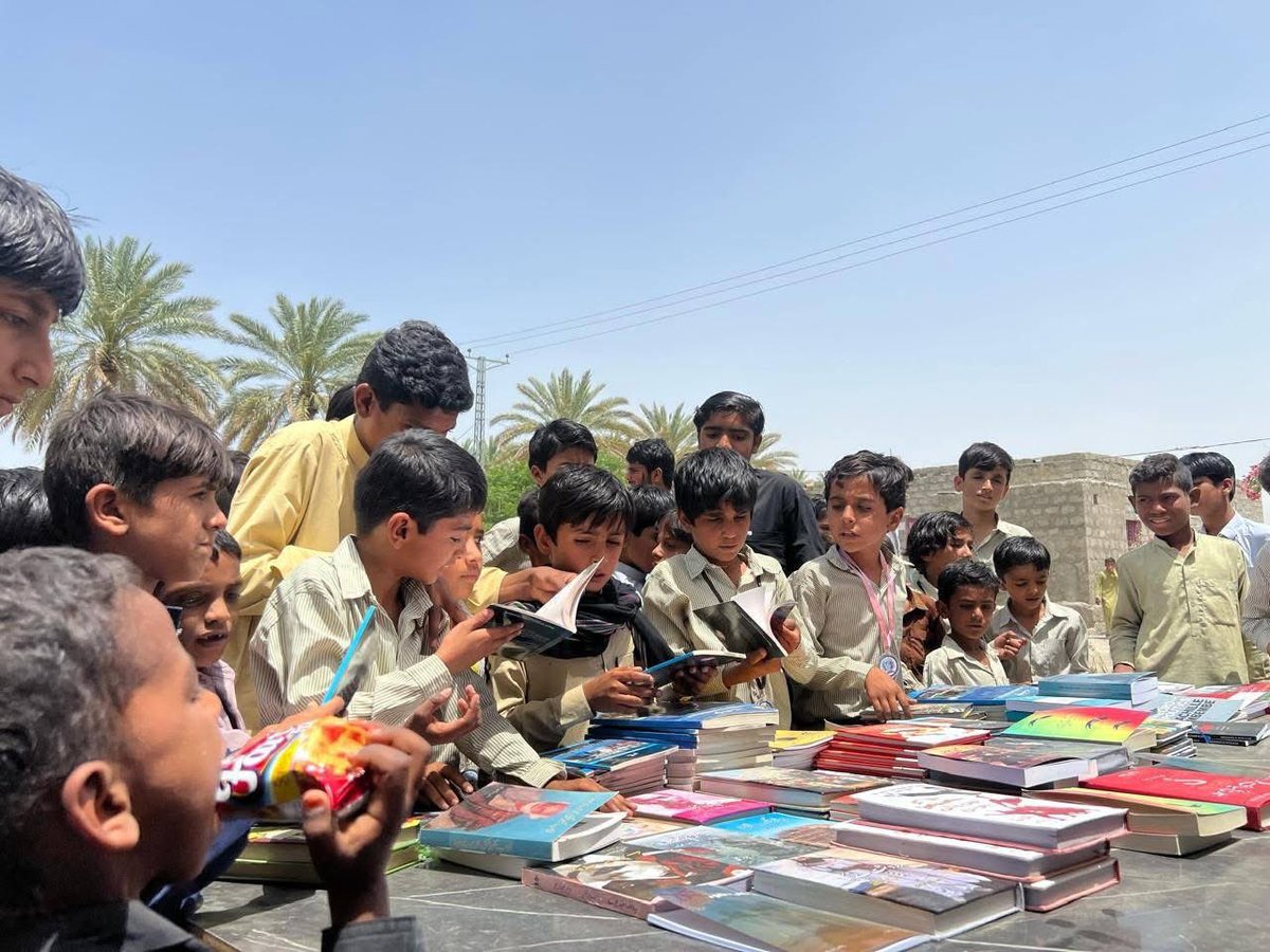 Uzair Baloch (@uzairbaloch__) on Twitter photo 📍Buleda
The Baloch Students Action Committee Turbat Zone has hosted a book stall of #BalochistanKitabKarwan in Buleda. Students and teachers visited the stall and purchased books of their choice to read. 
The struggle for Knowledge continues in every corner of Balochistan. 📍Buleda
The Baloch Students Action Committee Turbat Zone has hosted a book stall of #BalochistanKitabKarwan in Buleda. Students and teachers visited the stall and purchased books of their choice to read. 
The struggle for Knowledge continues in every corner of Balochistan.
