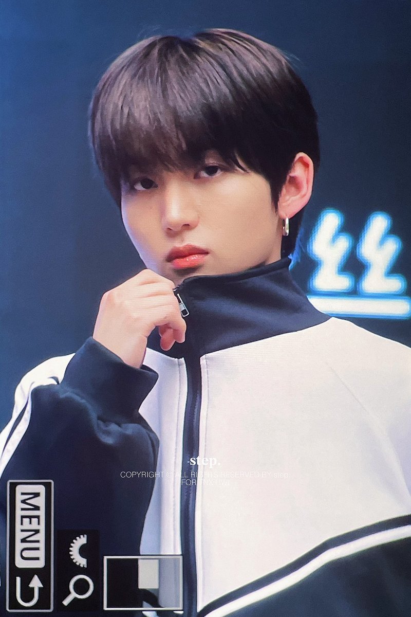 step11eunhwi's tweet photo. 250510 밀리언뮤직   아 왜케 잘생김???????!!!?!?!
#TNX #티엔엑스 #HWI #은휘
#이것도_하나의_스텝이야 https://t.co/HeGCs8cOLK