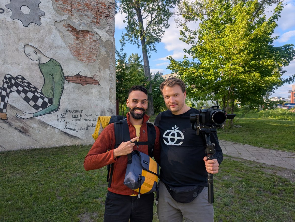 David Britt (@djmbritt) on Twitter photo Good vibes at Solana Build Station #Warsaw <a href="/SuperteamPOL/">Superteam Poland</a> 🔥
Thanks again for having <a href="/nosana_ai/">Nosana</a> and giving us a space to present what we're building!
Looking forward to coming back 😁
<a href="/kxrnel/">KXRNEL</a> <a href="/beharefe/">Efe</a> <a href="/watchyourbiz/">Watch Your Business | videos & photos</a> Good vibes at Solana Build Station #Warsaw <a href="/SuperteamPOL/">Superteam Poland</a> 🔥
Thanks again for having <a href="/nosana_ai/">Nosana</a> and giving us a space to present what we're building!
Looking forward to coming back 😁
<a href="/kxrnel/">KXRNEL</a> <a href="/beharefe/">Efe</a> <a href="/watchyourbiz/">Watch Your Business | videos & photos</a>