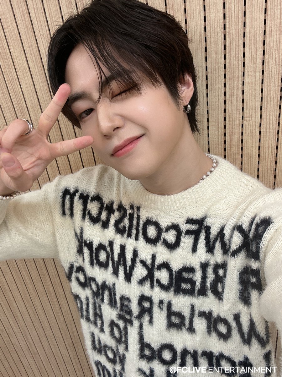 [📸]
2025 #GUNWOO VIDEO CALL EVENT

本日ご参加いただいた皆さん、#ゴヌ と素敵な思い出を作ってくださりありがとうございました✨️
これからもたくさんの応援をお願いします！またすぐにお会いしましょう🤍

#건우