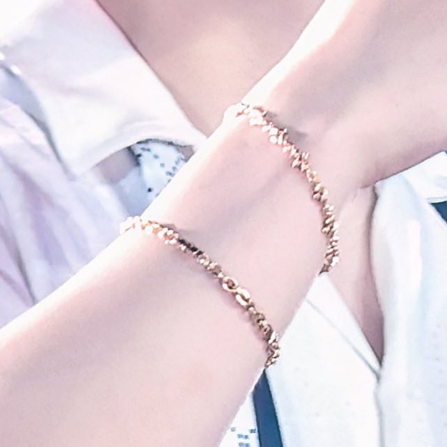 he wears it like a wedding band 😌