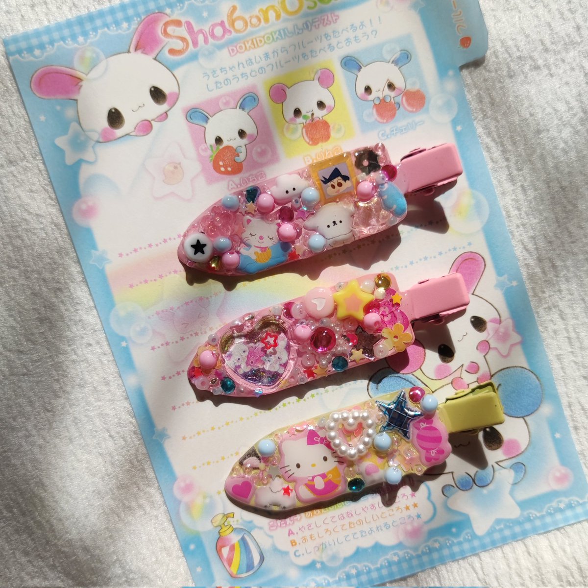 RTs are appreciated 🫶🏻

silly :3 hair clip ꒰ঌ ໒꒱
by pkz_archeeves on ig ★ 

— heisei retro, hello kitty, shinchan, chocobi

 shop→ s.shopee.co.id/3LEAa58CNk